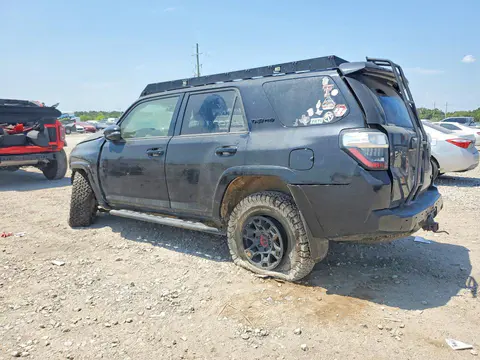 2023 TOYOTA 4RUNNER VIN JTELU5JR0P6106415 фото 2