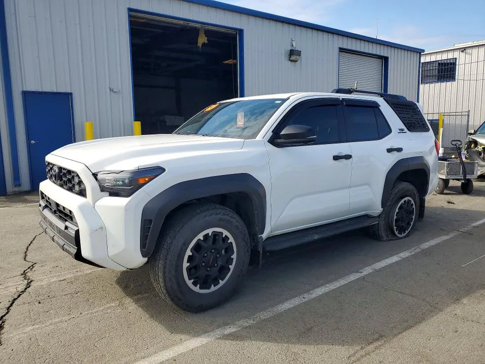 2025 Toyota 4runner VIN JTEVA5BR7S5009596 фото 1