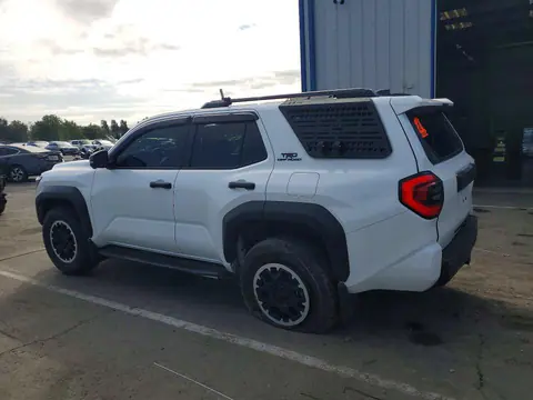 2025 Toyota 4runner VIN JTEVA5BR7S5009596 фото 2