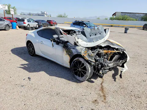 2017 Toyota 86 VIN JF1ZNAA10H8705017 фото 4