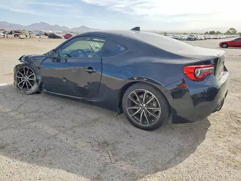 2017 Toyota 86 VIN JF1ZNAA11H8708959 фото 2
