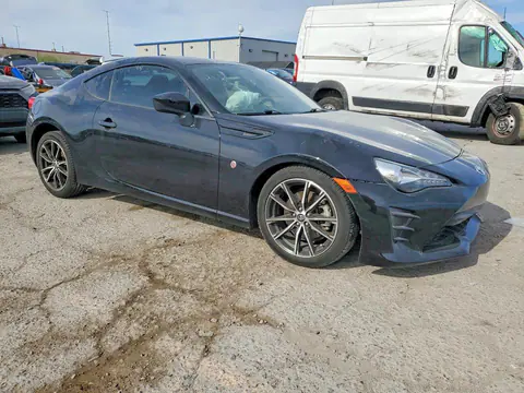 2017 Toyota 86 VIN JF1ZNAA11H8708959 фото 4