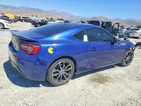2018 Toyota 86 VIN JF1ZNAA16J8701432 фото 3