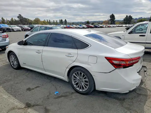 2017 Toyota AVALON HYBRID VIN 4T1BD1EBXHU057884 фото 2