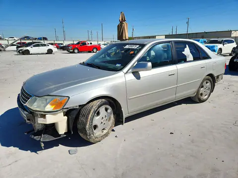 4T1BF28B13U318615 — 2003 Toyota Avalon, Задняя часть, фото до ремонта