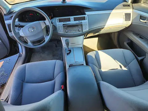 2010 Toyota Avalon VIN 4T1BK3DB5AU364081 фото 8