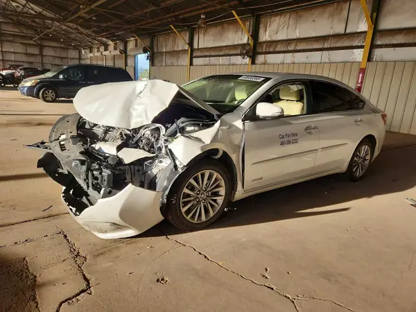 4T1BD1EB2GU053939 — 2016 Toyota Avalon, Передняя часть (Front End), фото до ремонта