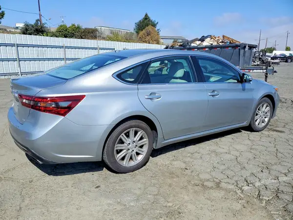 4T1BK1EB2GU199991 — 2016 Toyota Avalon, фото 3 с аукциона Copart 02.10.2026, Мелкие вмятины и царапины