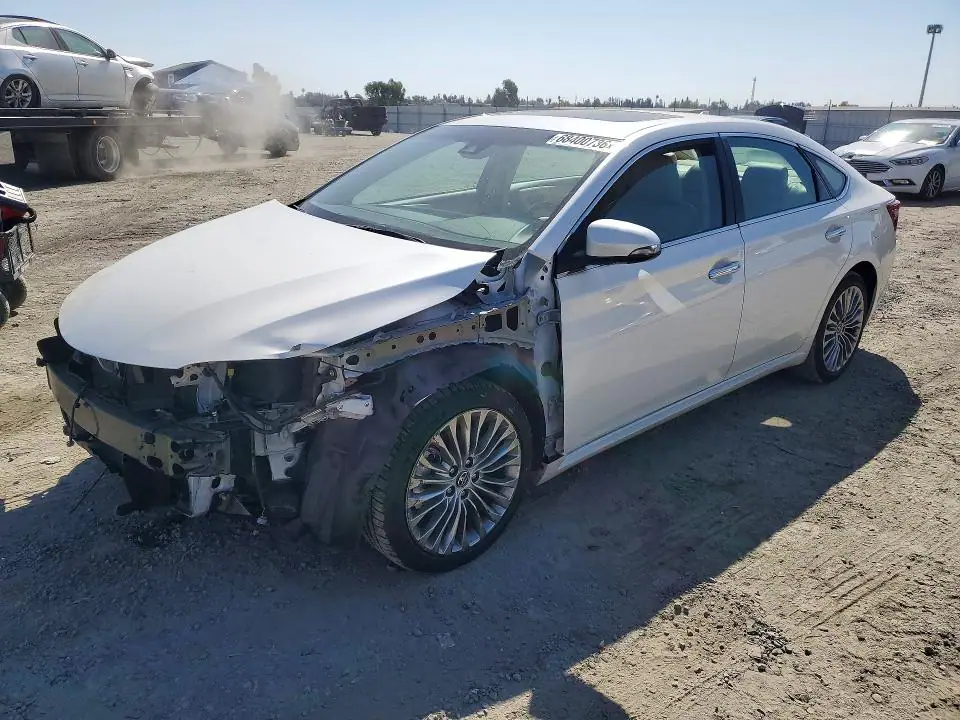 4T1BK1EB8JU269517 Toyota Avalon 2018 — повреждение Передняя часть, фото до ремонта