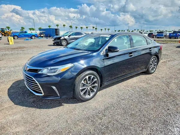 4T1BK1EB9JU277089 — 2018 Toyota Avalon, Боковая часть (Side), фото до ремонта
