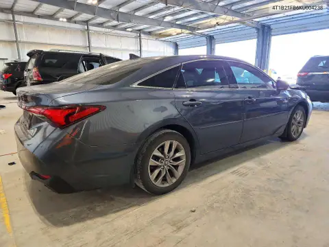 4T1B21FB6KU004238 — 2019 Toyota Avalon, фото 3 с аукциона Copart, Передняя часть