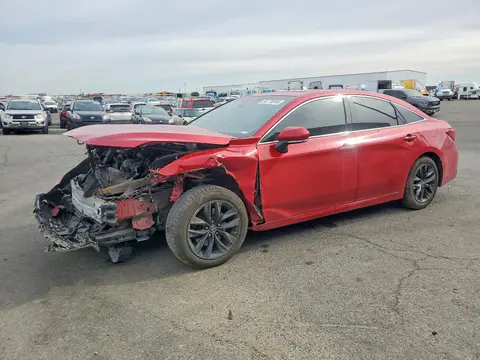 4T1AA1AB0NU011275 — 2022 Toyota Avalon, Передняя часть (Front End), фото до ремонта