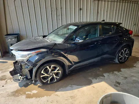 NMTKHMBX1JR035954 — 2018 Toyota C-HR, Передняя часть (Front End), фото до ремонта