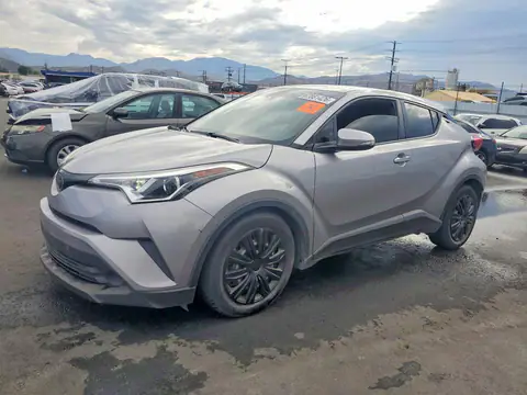 JTNKHMBX4K1052565 — 2019 Toyota C-HR, Передняя часть (Front End), фото до ремонта