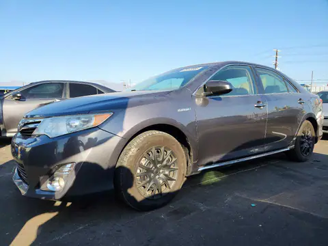 4T1BD1FK8EU137436 — 2014 Toyota Camry Hybrid, Мелкие вмятины и царапины (Minor Dent/Scratches), фото до ремонта