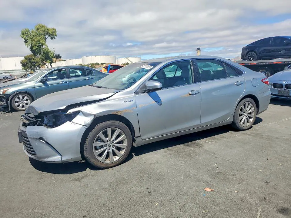 2015 Toyota CAMRY HYBRID VIN 4T1BD1FK8FU163374 фото 1