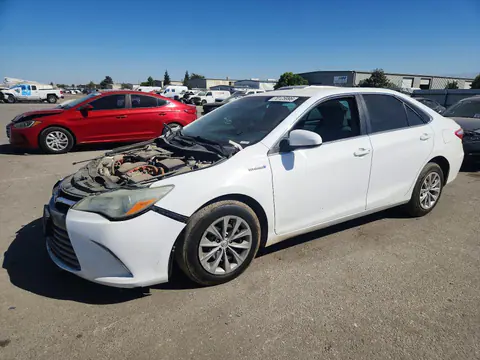 4T1BD1FK6HU212350 — 2017 Toyota Camry Hybrid, Передняя часть (Front End), фото до ремонта