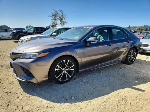 4T1B21HK2JU505543 — 2018 Toyota Camry Hybrid, Задняя часть (Rear End), фото до ремонта
