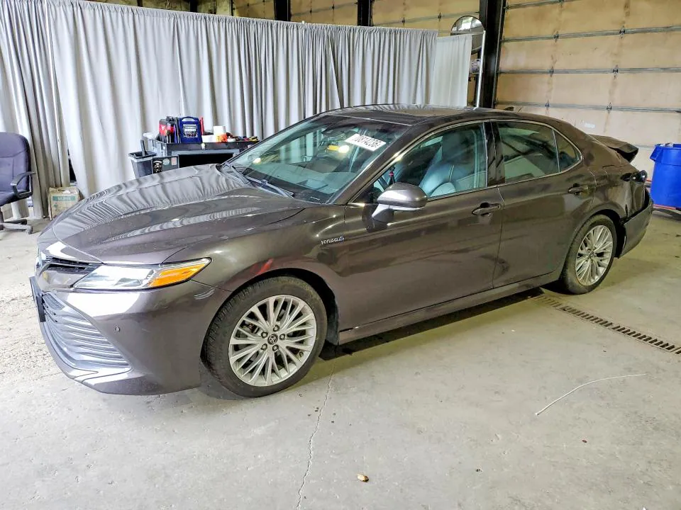 2018 Toyota CAMRY HYBRID VIN 4T1B21HK0JU009687 фото 1