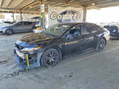 4T1G31AK4NU573295 — 2022 Toyota Camry Hybrid, Передняя часть (Front End), фото до ремонта