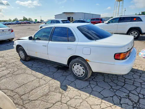 1992 TOYOTA CAMRY VIN 4T1SK12E4NU066998 фото 2