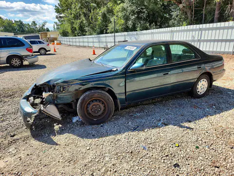 4T1BG28K8WU262514 — 1998 Toyota Camry, Передняя часть (Front End), фото до ремонта
