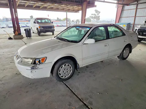 4T1BG22K9XU510795 — 1998 Toyota Camry, Передняя часть (Front End), фото до ремонта