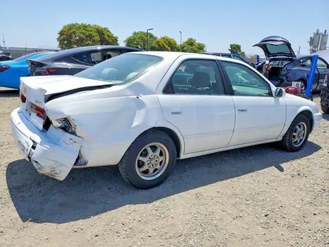 1999 TOYOTA CAMRY VIN JT2BG22K8X0285550 фото 3