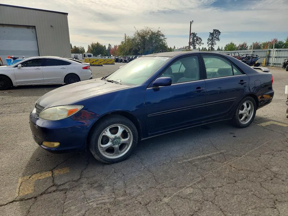 2002 TOYOTA CAMRY VIN JTDBE32K620029094 фото 1