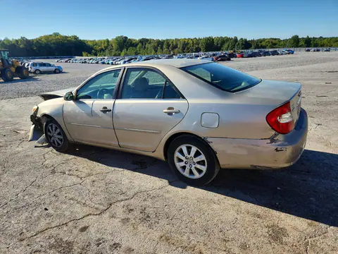 2002 Toyota Camry Xle VIN 4T1BE30K92U625033 фото 2