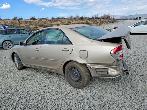 2002 Toyota Camry Xle VIN 4T1BE30K02U046299 фото 2