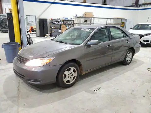 2002 Toyota Camry Le V6 VIN 4T1BF32K32U536388 фото 1