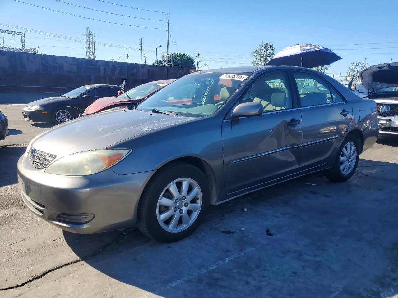 2002 Toyota Camry VIN JTDBE32K820125194 фото 1