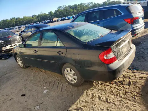 4T1BE32K62U087100 — 2002 Toyota Camry, фото 2 с аукциона Copart 19.10.2026, Задняя часть