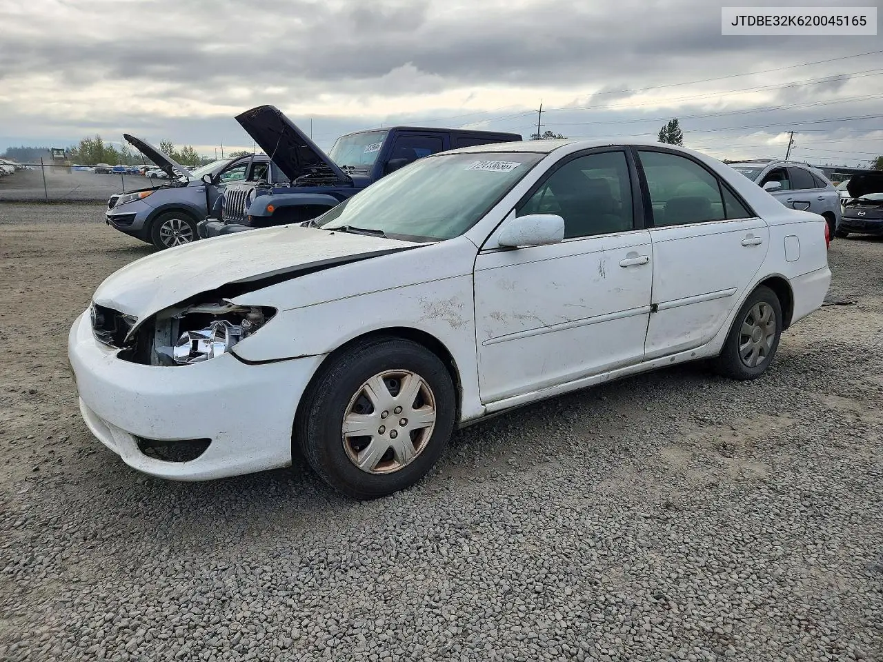 2002 Toyota Camry Le VIN JTDBE32K620045165 фото 1