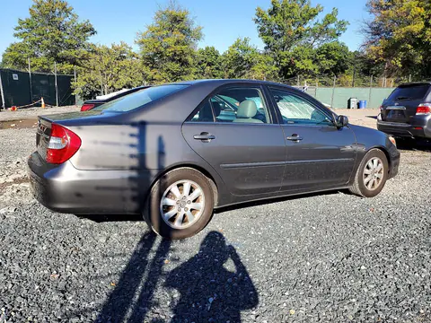 2003 Toyota Camry Xle V6 VIN 4T1BF30KX3U556724 фото 3
