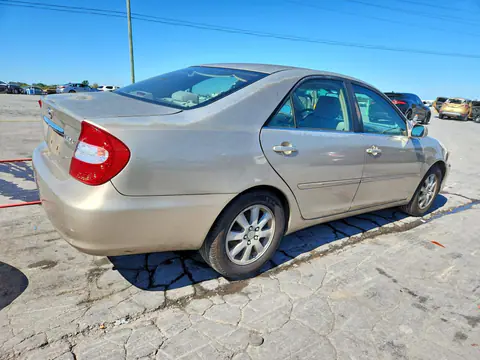 2003 Toyota Camry Xle VIN 4T1BE30K33U717935 фото 3