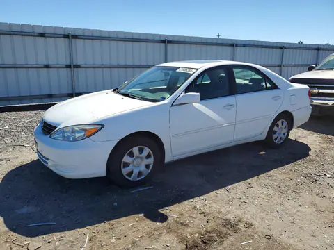 2003 Toyota Camry Le VIN 4T1BE30K13U167375 фото 1