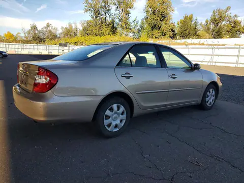 2003 Toyota Camry Le VIN JTDBE32K130143182 фото 3