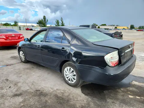 2004 Toyota Camry Le VIN 4T1BE32K54U333329 фото 2