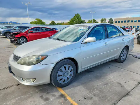 4T1BE32K95U536032 — 2005 Toyota Camry, Град (Hail), фото до ремонта