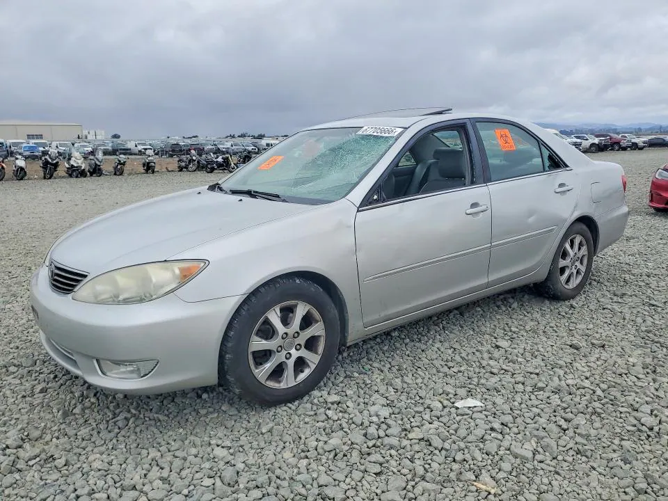 2005 TOYOTA CAMRY VIN 4T1BF30K75U600553 фото 1