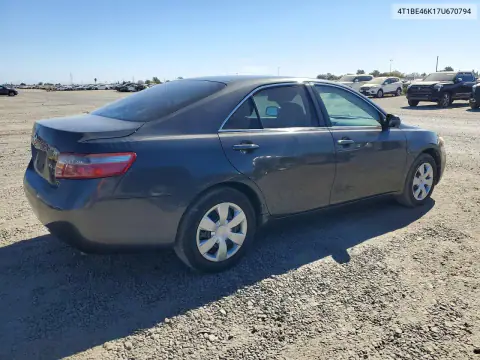 4T1BE46K17U670794 — 2007 Toyota Camry, фото 3 с аукциона Copart 15.10.2026, Мелкие вмятины и царапины