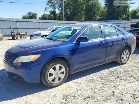 4T1BE46K98U250962 — 2008 Toyota Camry, Сторона, фото до ремонта