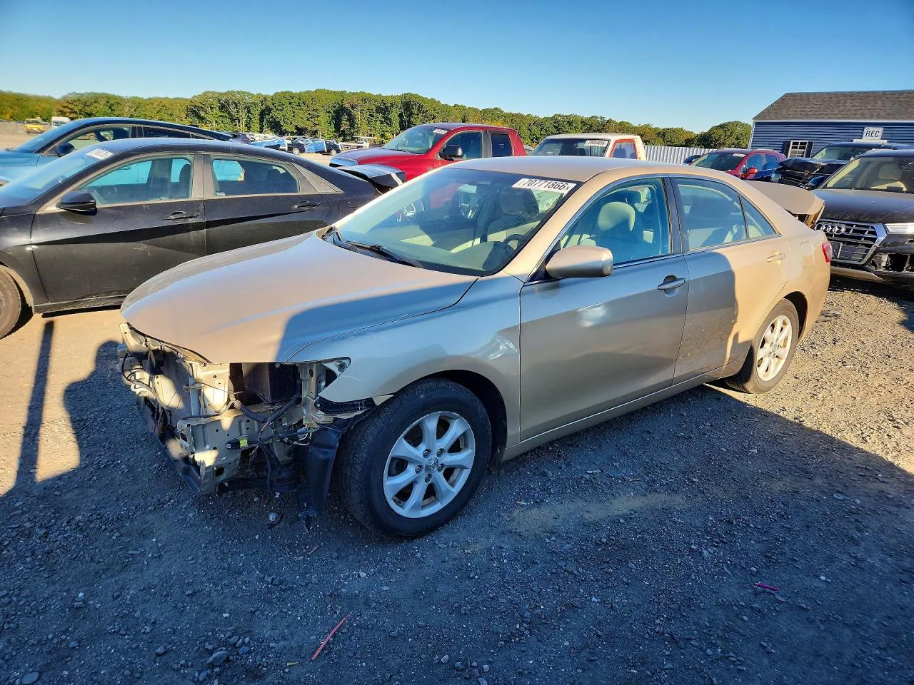 2010 Toyota Camry Le VIN 4T4BF3EK2AR081565 фото 1