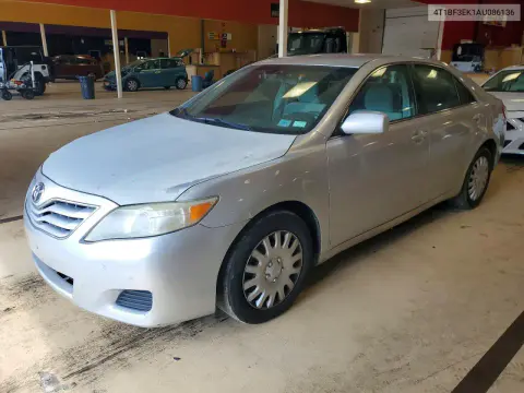 4T1BF3EK1AU086136 — 2010 Toyota Camry, Сторона, фото до ремонта