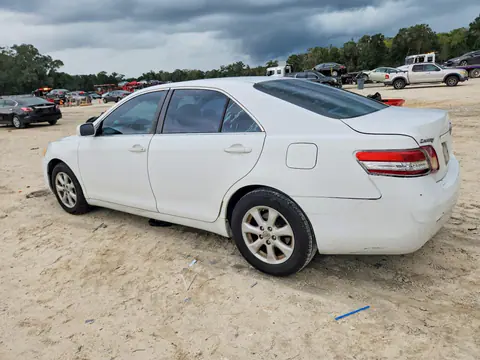 2010 Toyota Camry Le VIN 4T1BF3EK8AU564696 фото 2