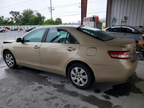 2010 Toyota Camry Le VIN 4T1BF3EK7AU018553 фото 2