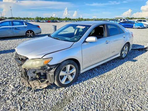 4T1BF3EK2BU762255 — 2011 Toyota Camry, Передняя часть (Front End), фото до ремонта