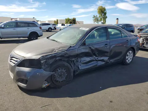 4T1BF3EK7BU118833 — 2011 Toyota Camry, Передняя часть (Front End), фото до ремонта